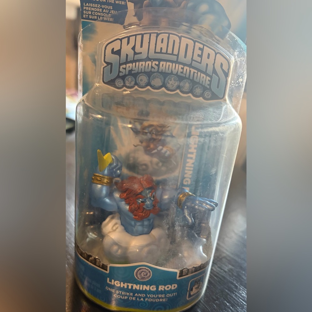 Skylanders Lightning Rod Figure - Blue & Red Action Figure